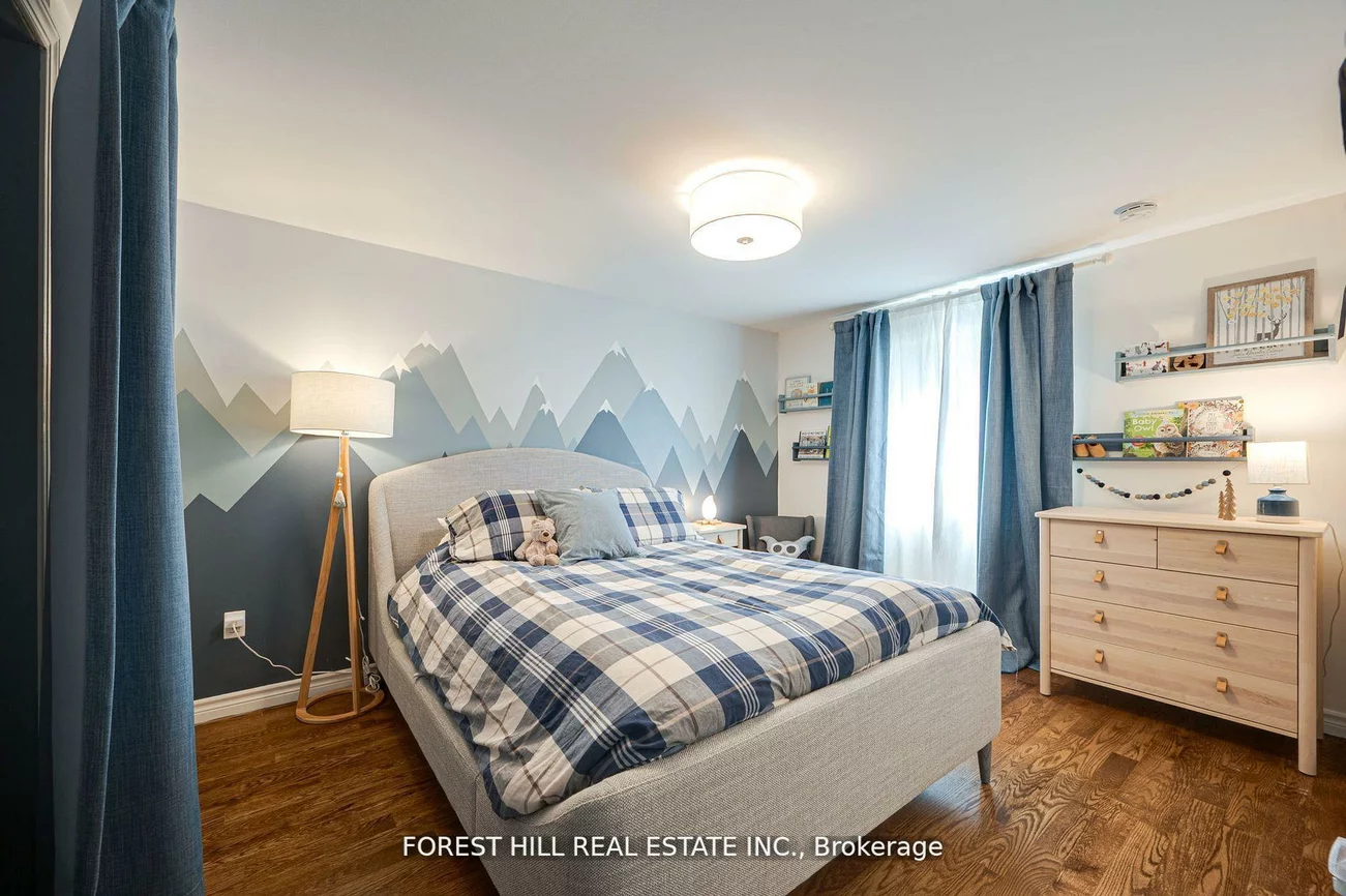 473, Dixon, Central Newmarket, Newmarket