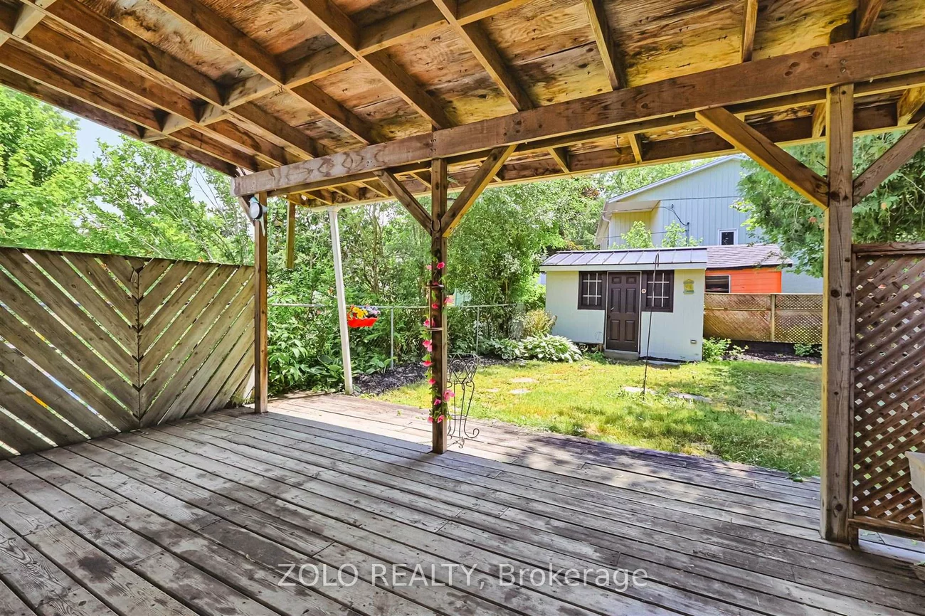 690, Elgin, Huron Heights-Leslie Valley, Newmarket