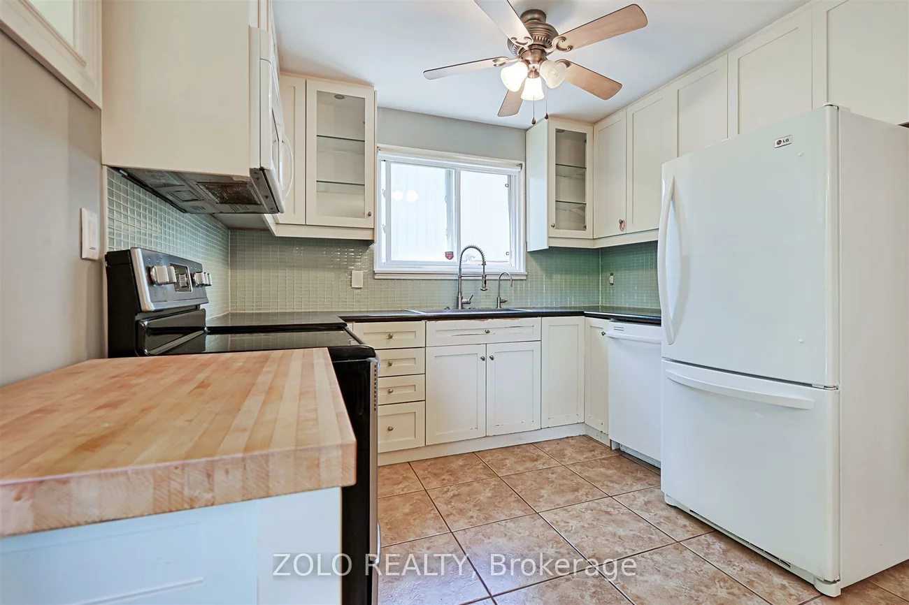 690, Elgin, Huron Heights-Leslie Valley, Newmarket