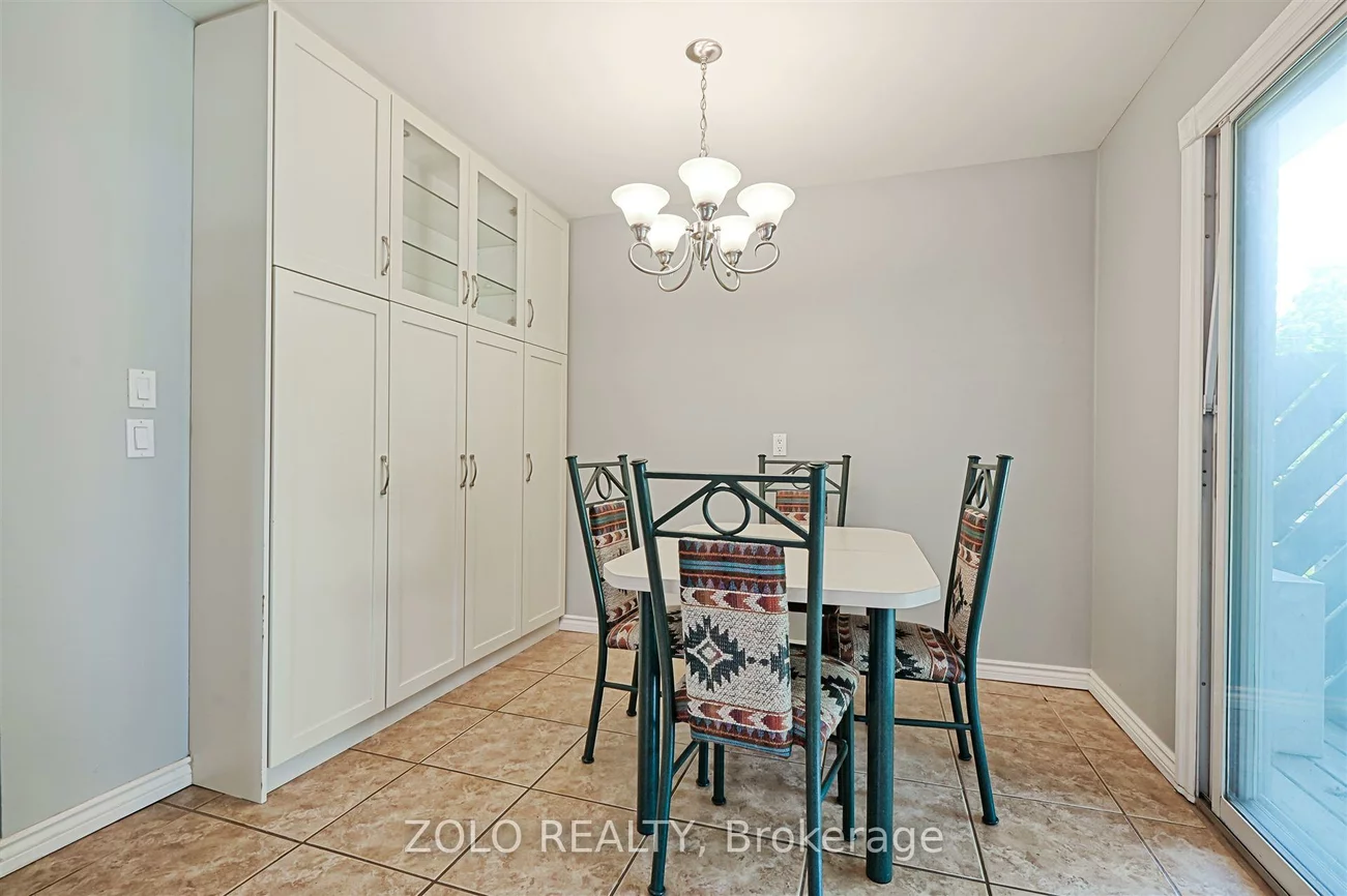 690, Elgin, Huron Heights-Leslie Valley, Newmarket