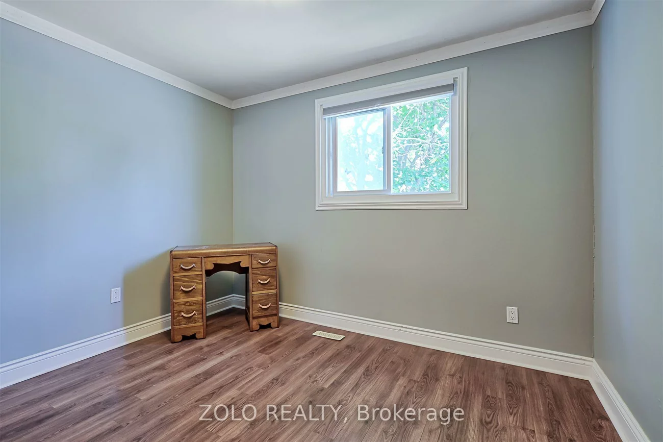 690, Elgin, Huron Heights-Leslie Valley, Newmarket