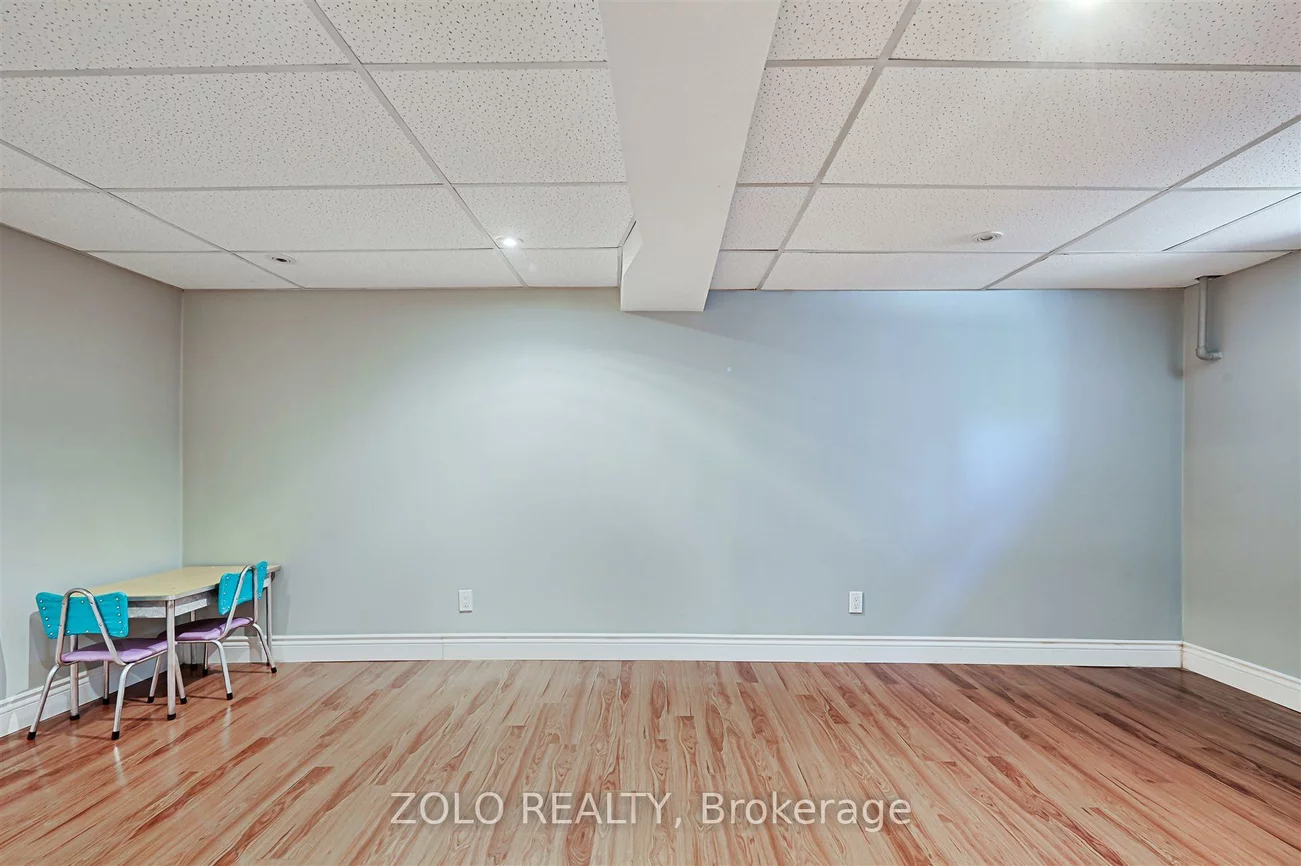 690, Elgin, Huron Heights-Leslie Valley, Newmarket