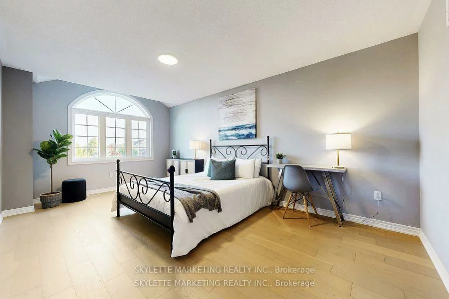 237, Woodspring, Woodland Hill, Newmarket
