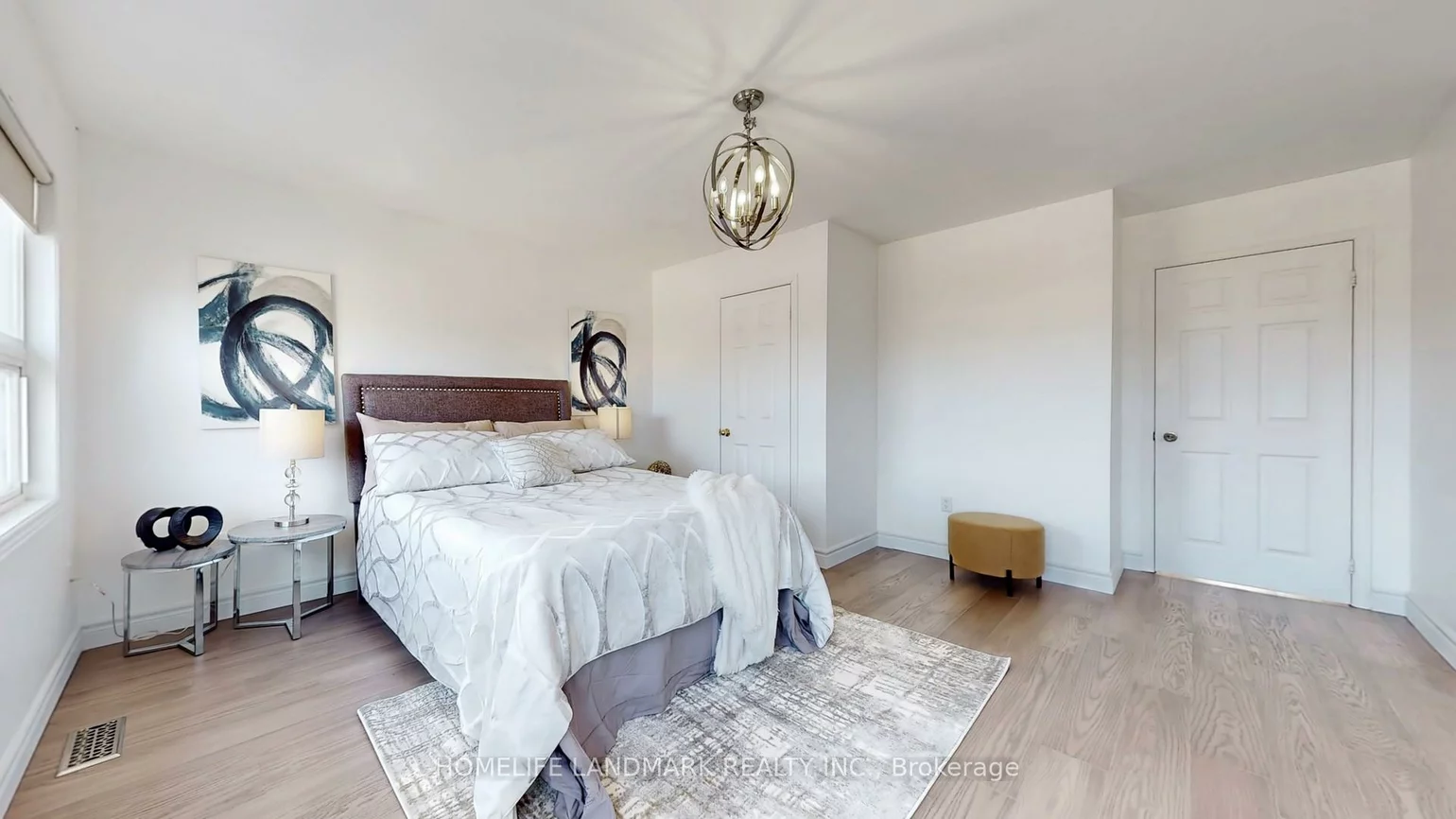 335, Marble, Woodland Hill, Newmarket
