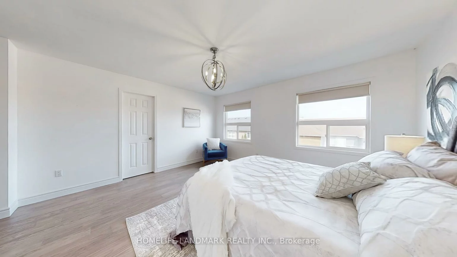 335, Marble, Woodland Hill, Newmarket
