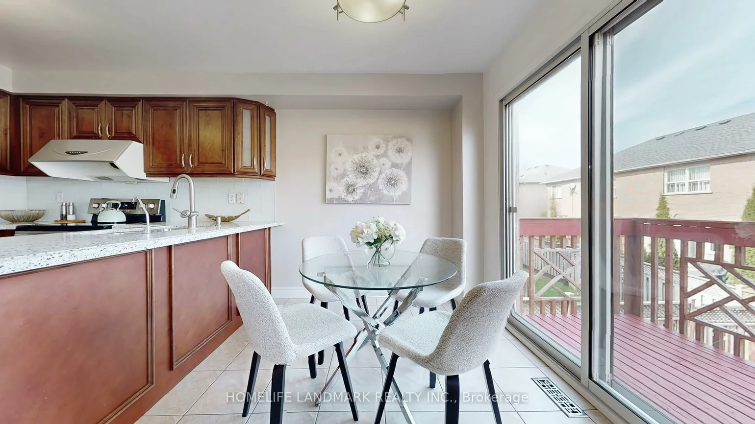 335, Marble, Woodland Hill, Newmarket