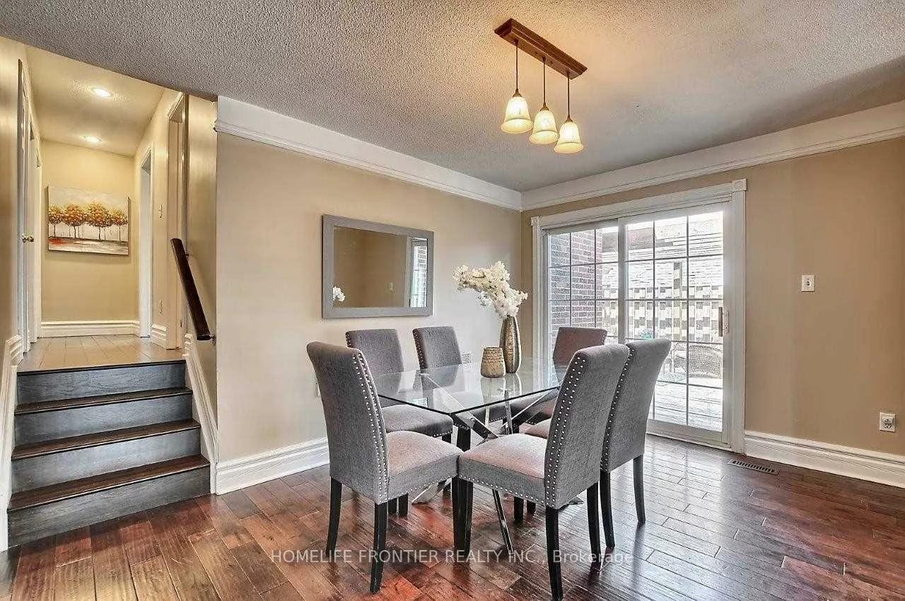 44, Rutledge, Huron Heights-Leslie Valley, Newmarket