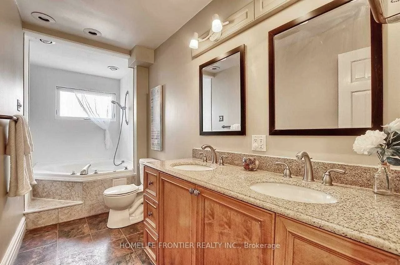 44, Rutledge, Huron Heights-Leslie Valley, Newmarket