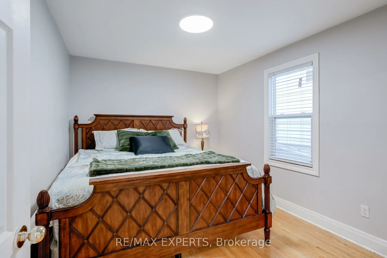 302, Avenue, Central Newmarket, Newmarket