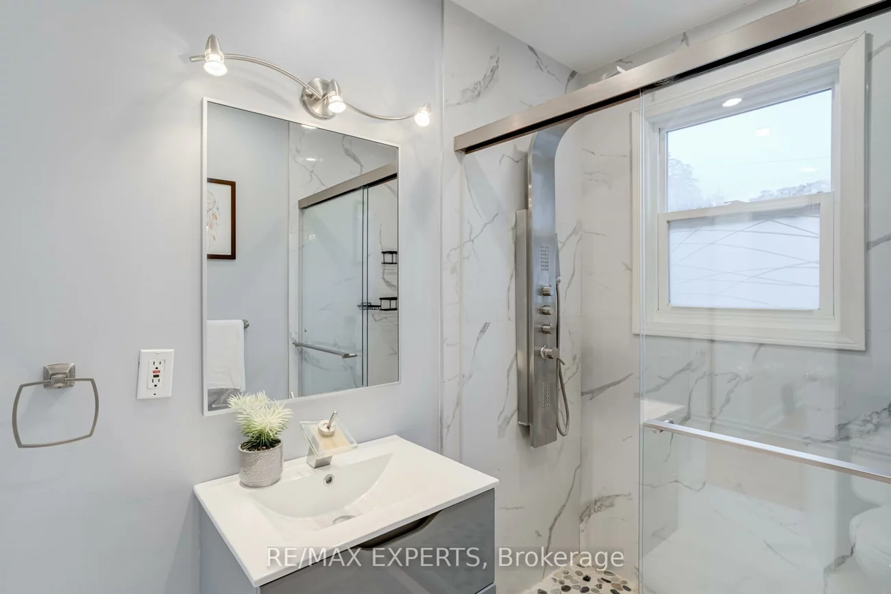 302, Avenue, Central Newmarket, Newmarket