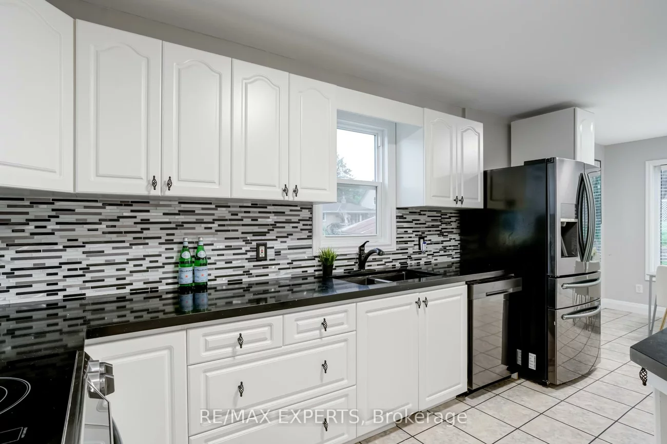 302, Avenue, Central Newmarket, Newmarket