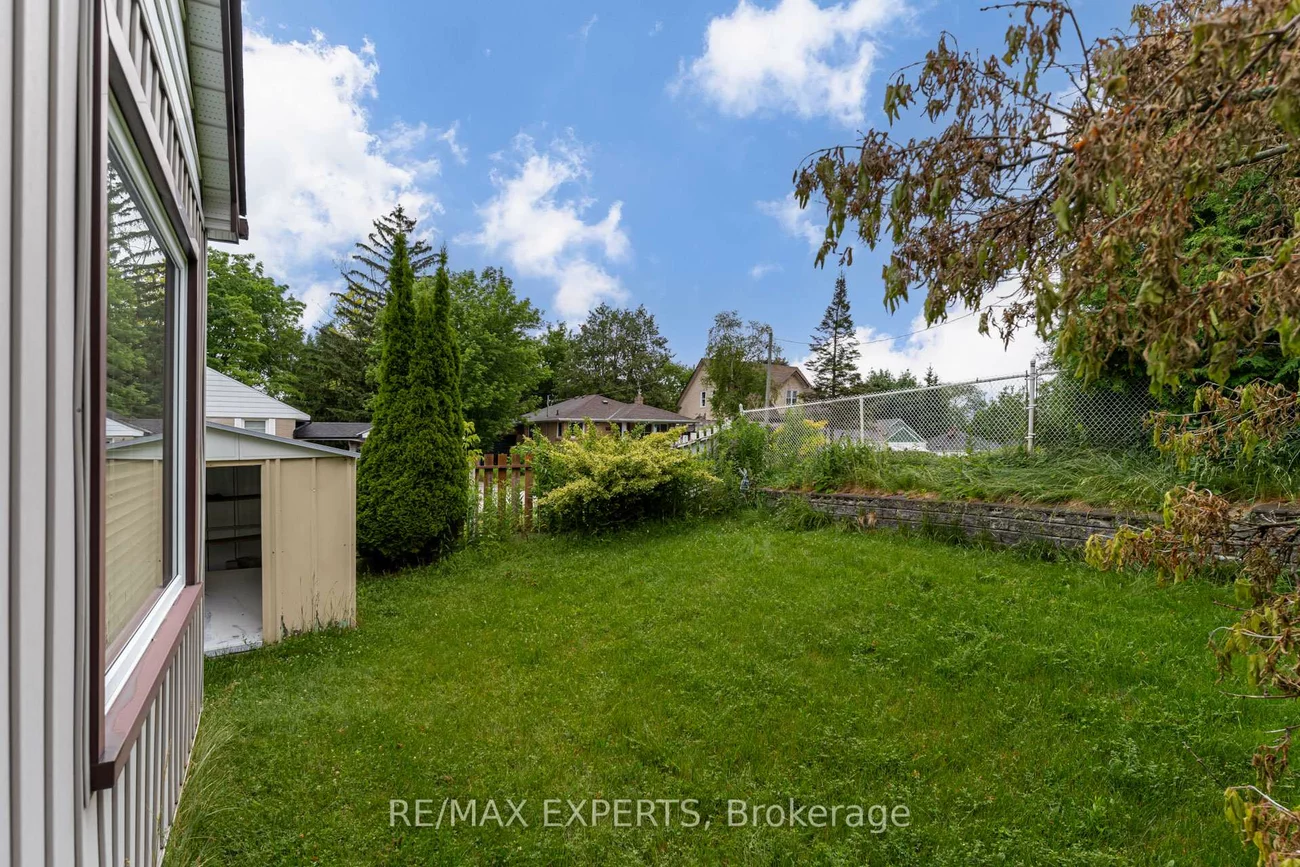 302, Avenue, Central Newmarket, Newmarket
