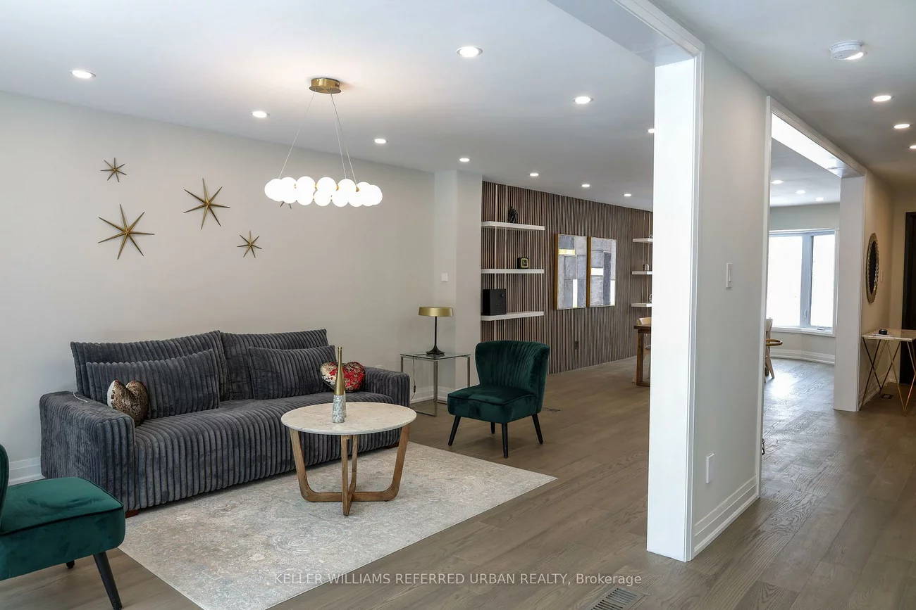 228, Elman, Bristol-London, Newmarket