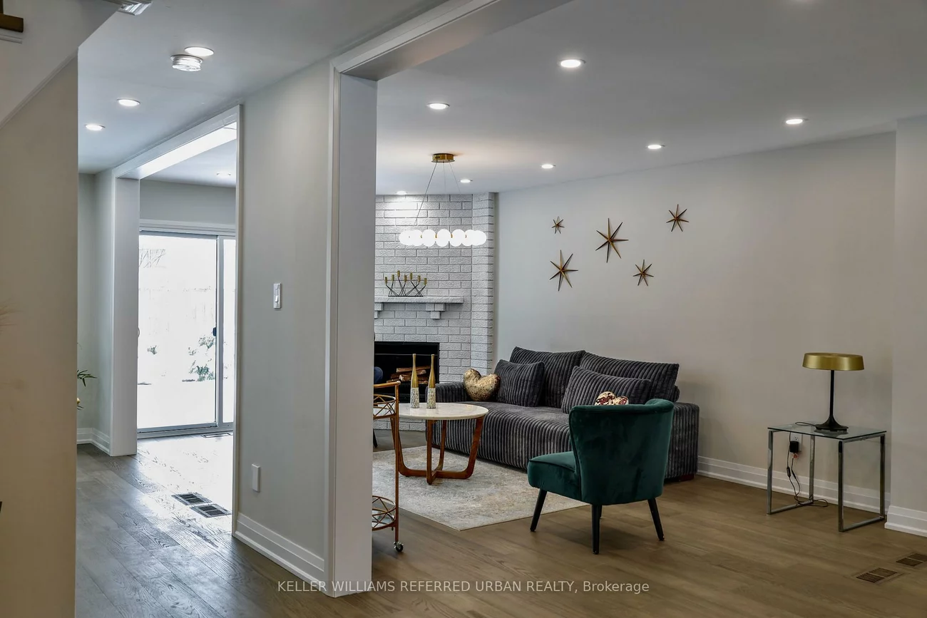 228, Elman, Bristol-London, Newmarket