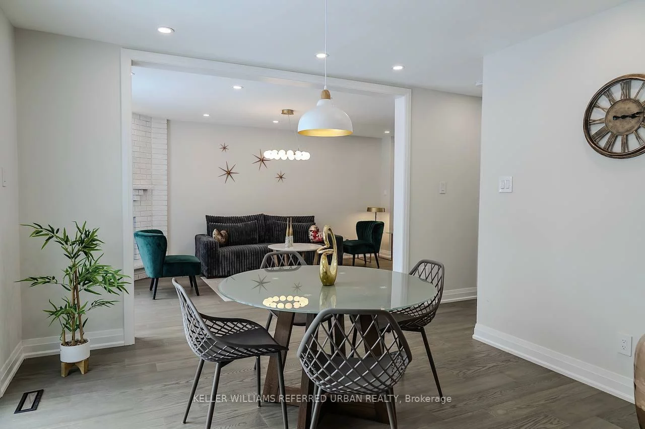228, Elman, Bristol-London, Newmarket