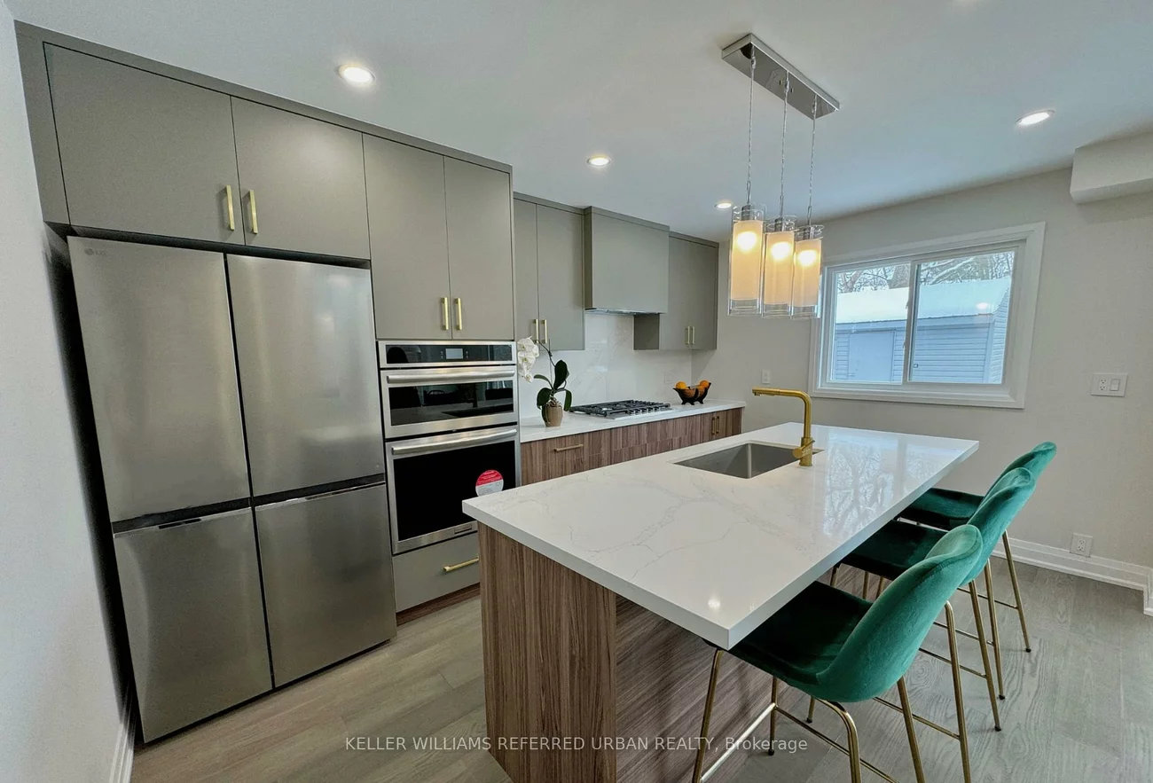 228, Elman, Bristol-London, Newmarket