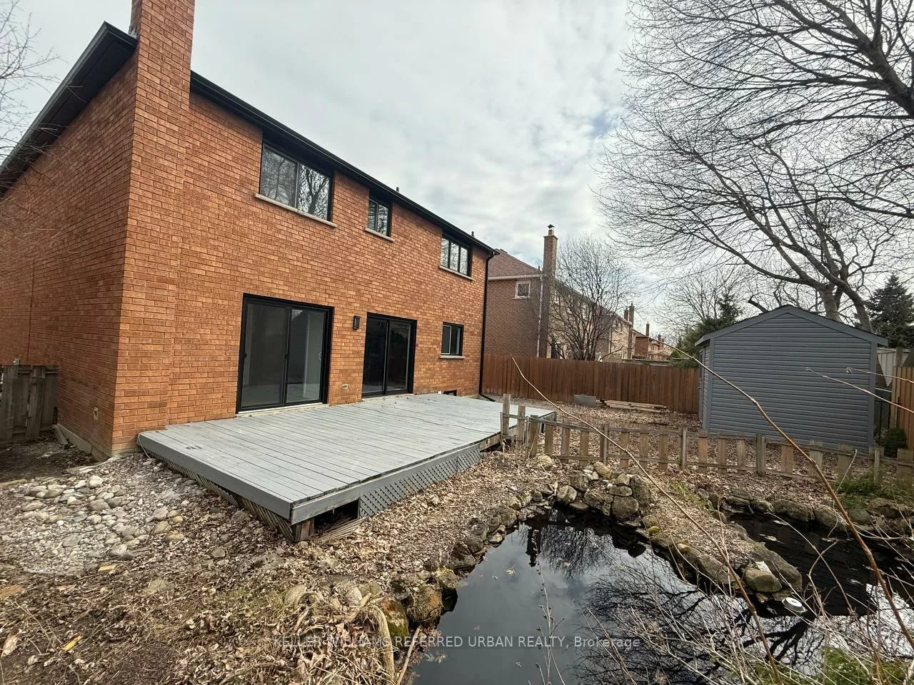 228, Elman, Bristol-London, Newmarket
