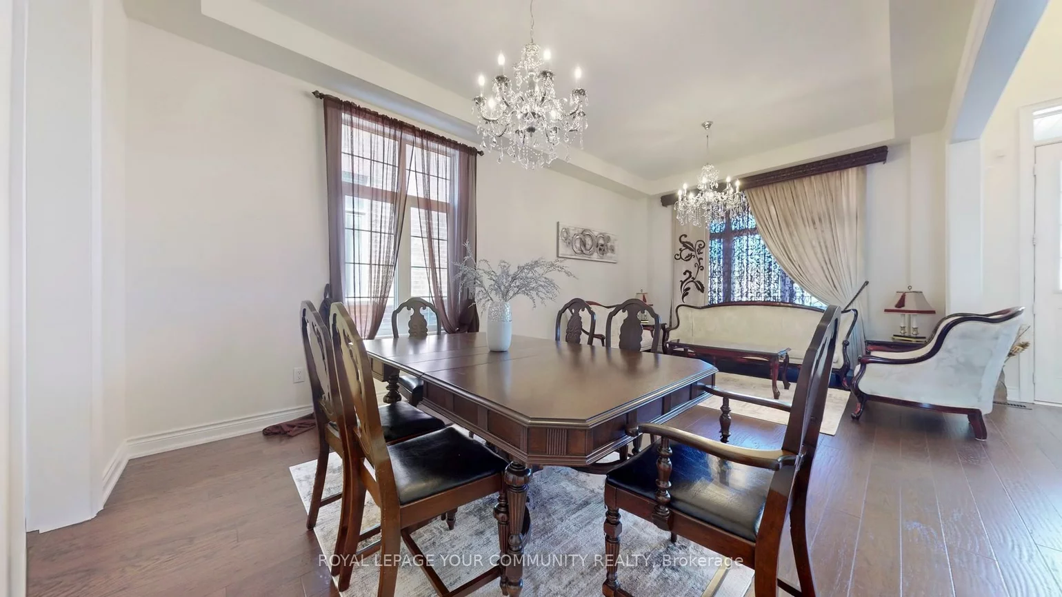 561, Clifford Perry, Woodland Hill, Newmarket