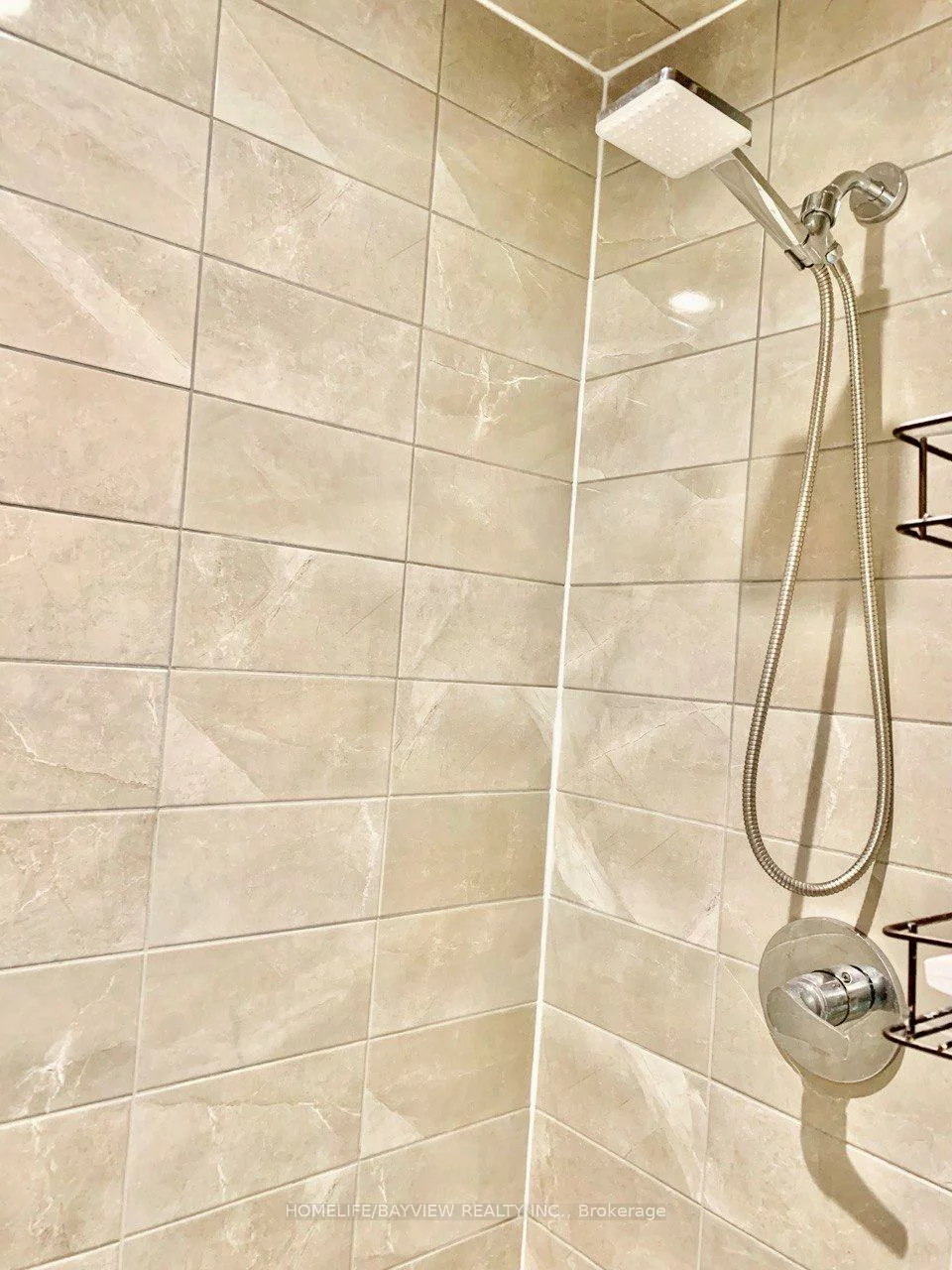 221, Harding Park, Glenway Estates, Newmarket