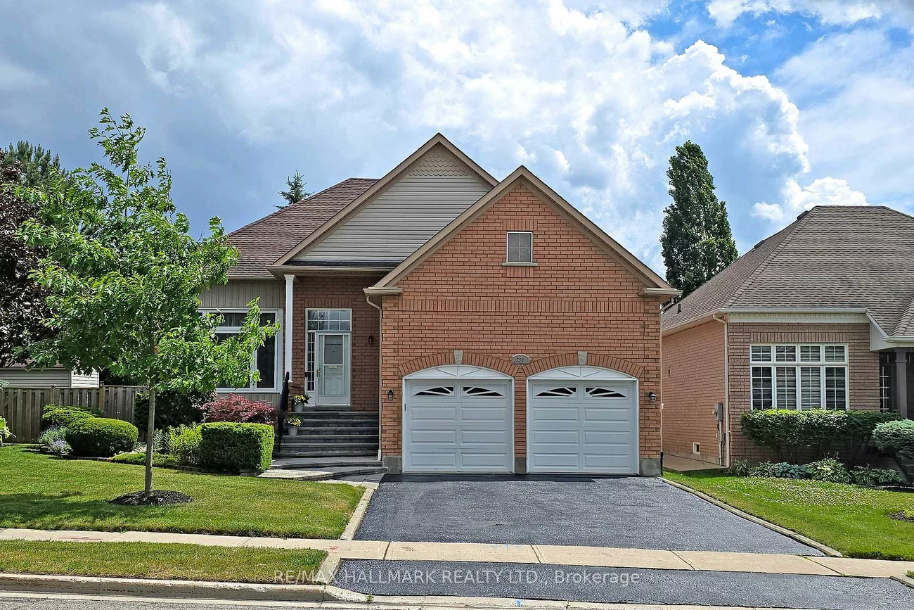 530, Laurel Wood, Central Newmarket, Newmarket