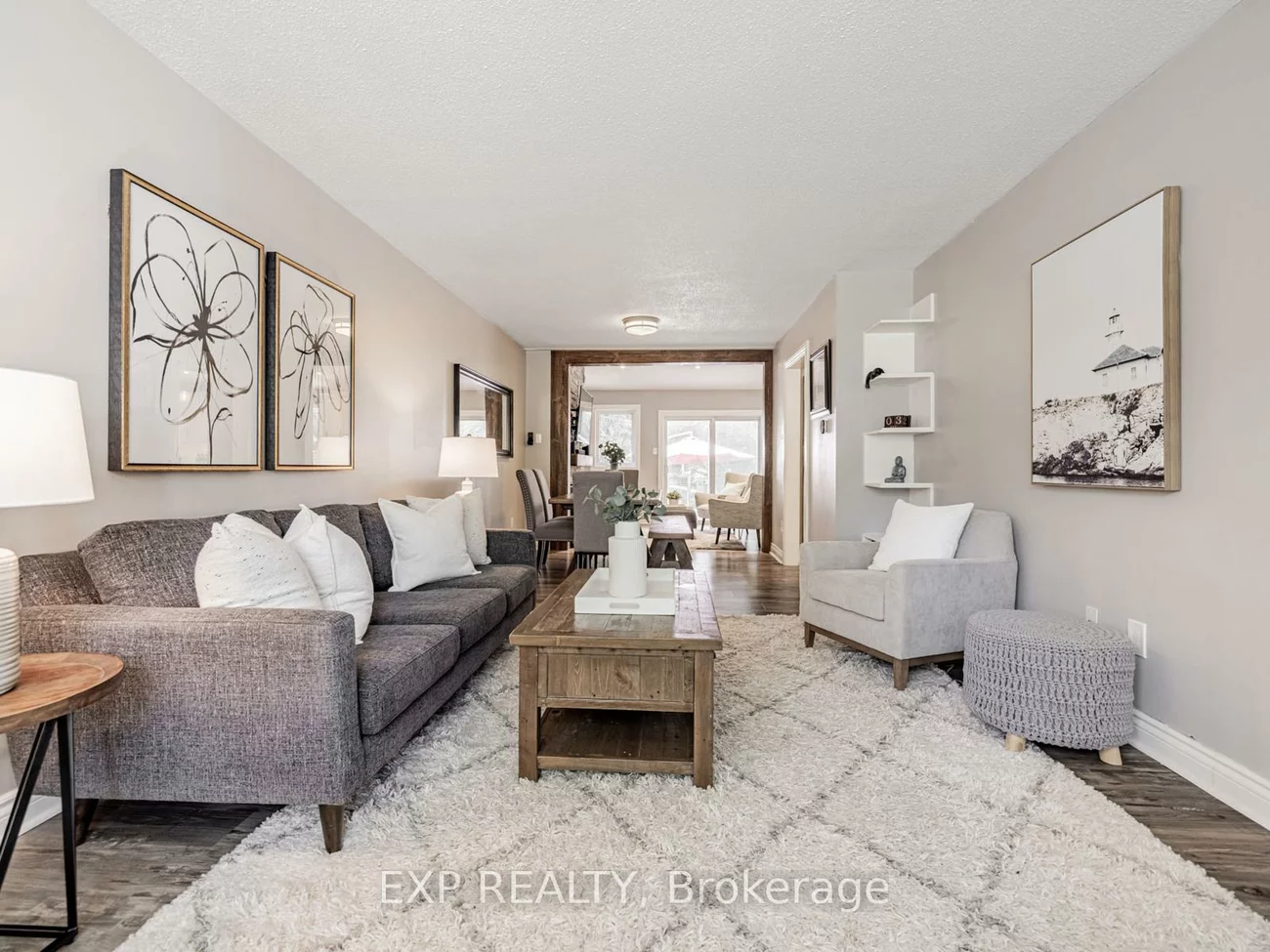 235, Robinson, Central Newmarket, Newmarket