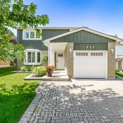235, Robinson, Central Newmarket, Newmarket