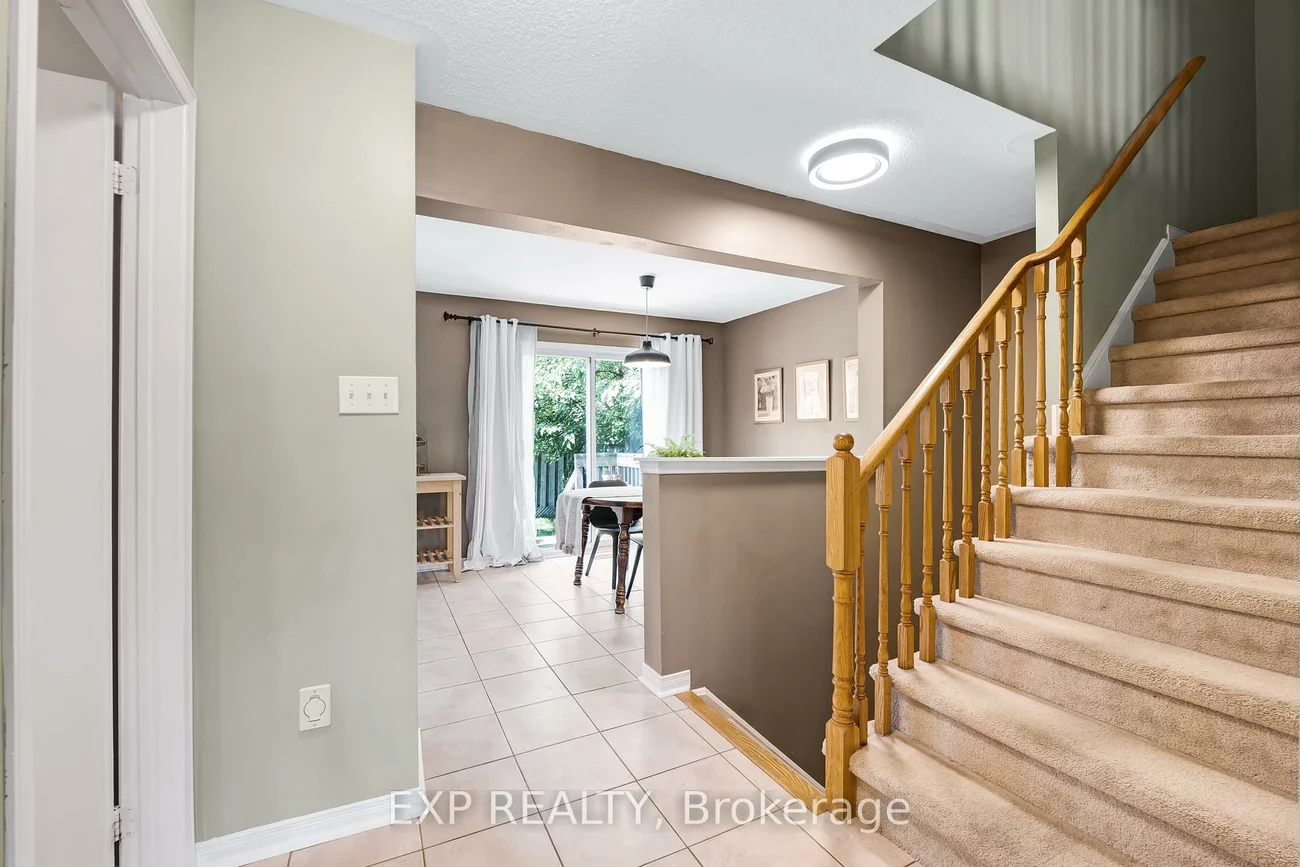 390, Flagstone, Woodland Hill, Newmarket