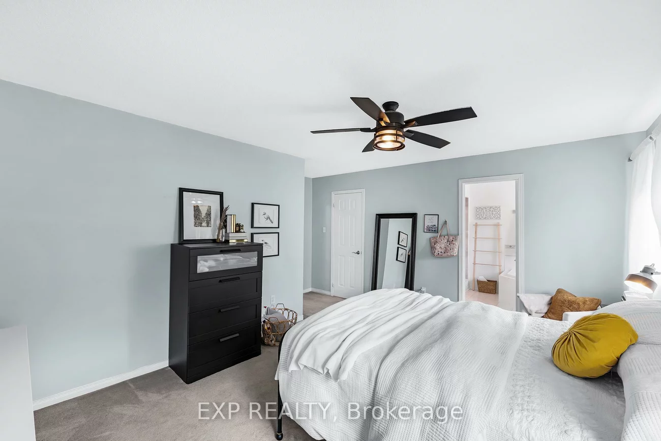 390, Flagstone, Woodland Hill, Newmarket