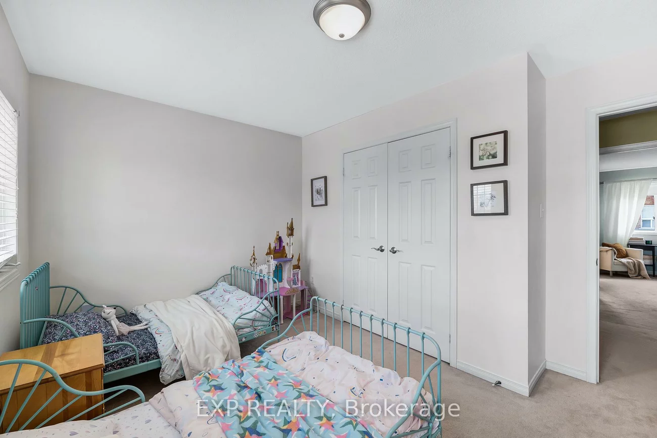 390, Flagstone, Woodland Hill, Newmarket