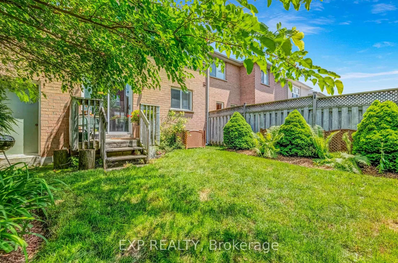 390, Flagstone, Woodland Hill, Newmarket