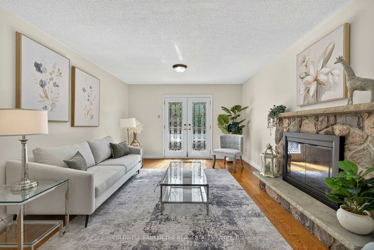 204, Alexander, Gorham-College Manor, Newmarket