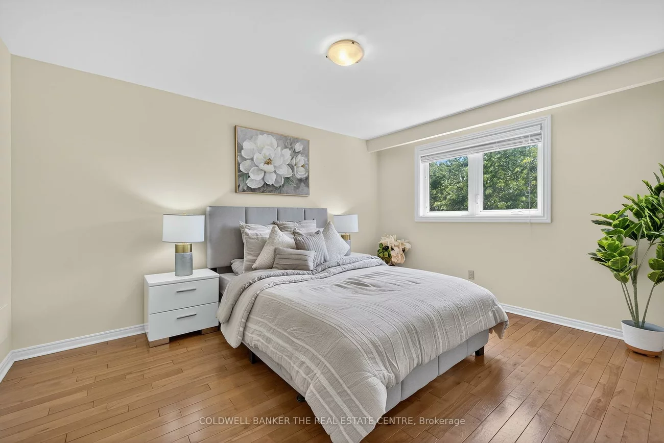 204, Alexander, Gorham-College Manor, Newmarket