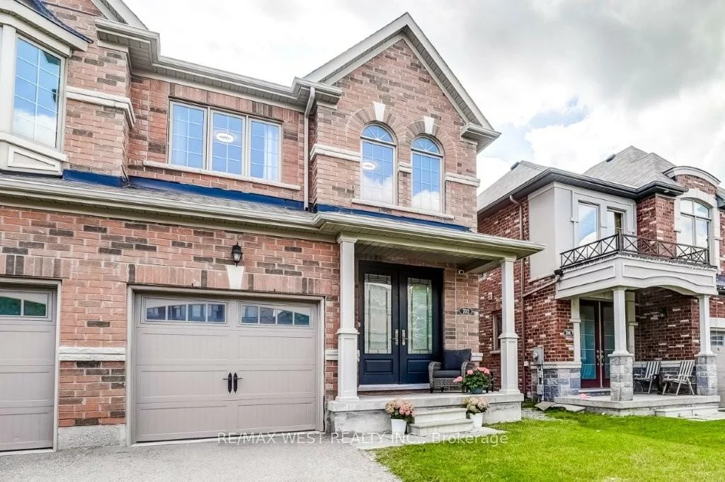 702, Yarfield, Glenway Estates, Newmarket
