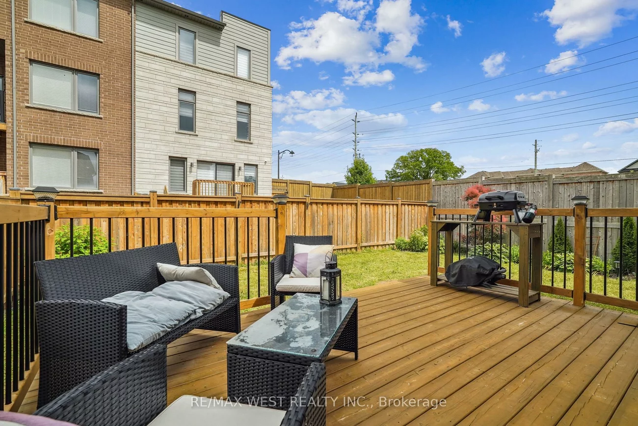 149, Vantage, Woodland Hill, Newmarket