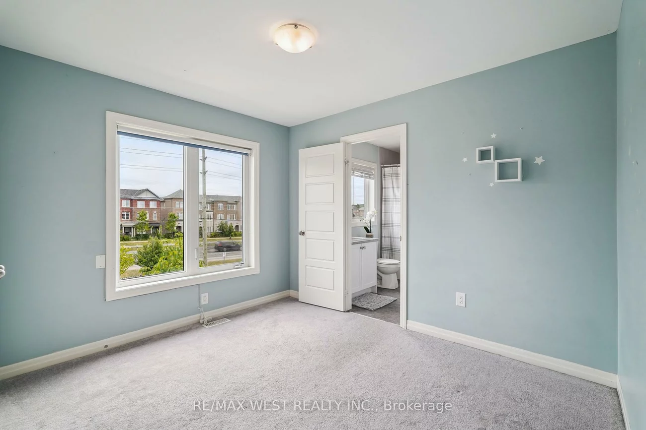 149, Vantage, Woodland Hill, Newmarket