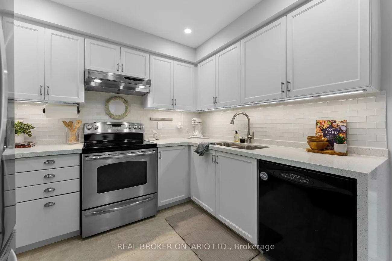 823, Pucks, Stonehaven-Wyndham, Newmarket