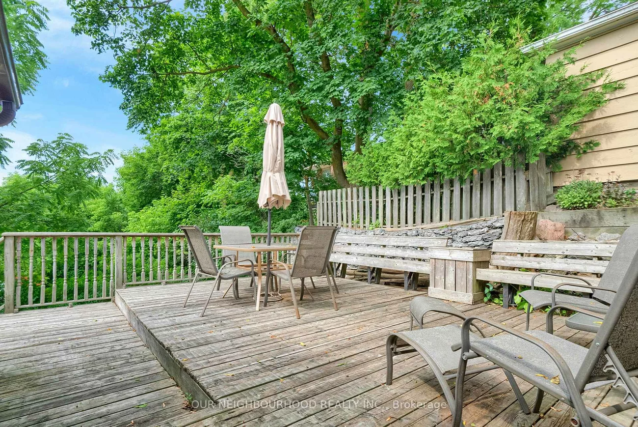 313, Second, Central Newmarket, Newmarket