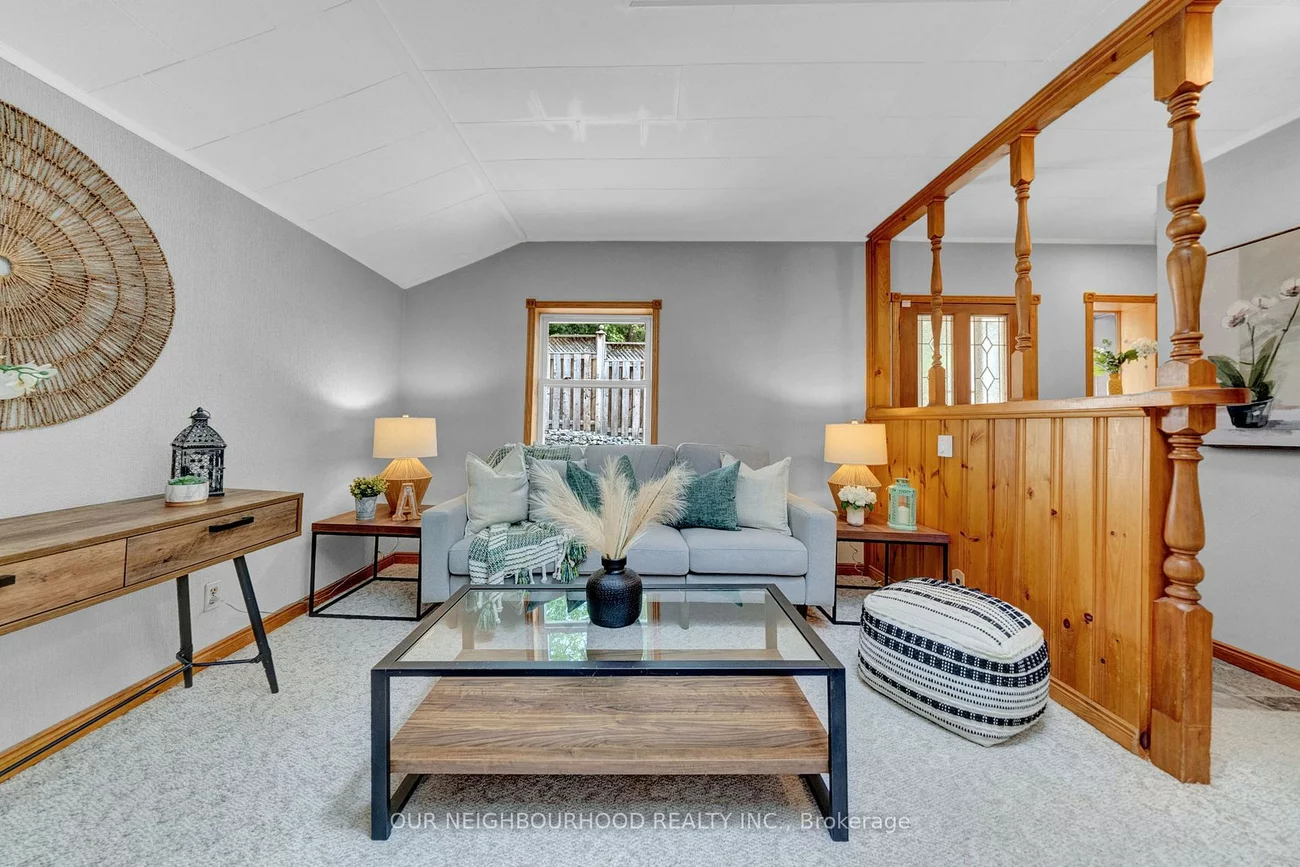 313, Second, Central Newmarket, Newmarket