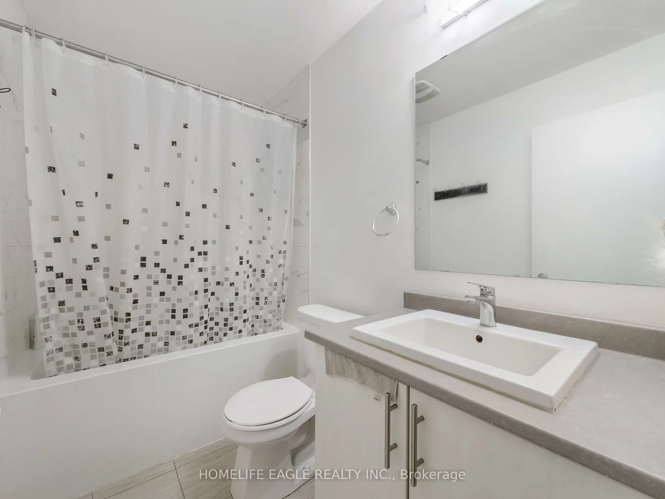 228, Bennett, Glenway Estates, Newmarket