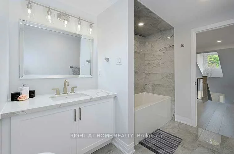 413, Mathews, Glenway Estates, Newmarket