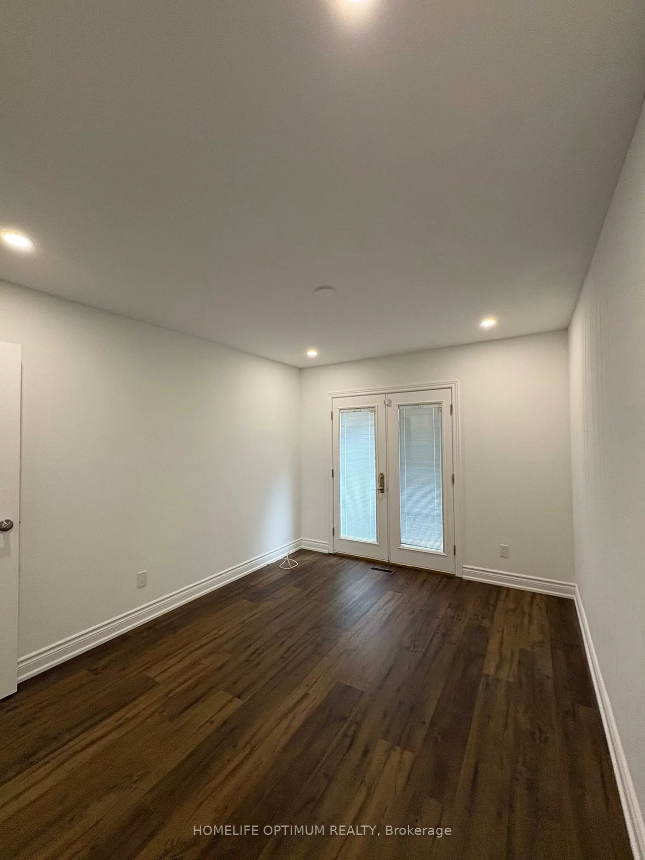 702, Leeder, Huron Heights-Leslie Valley, Newmarket