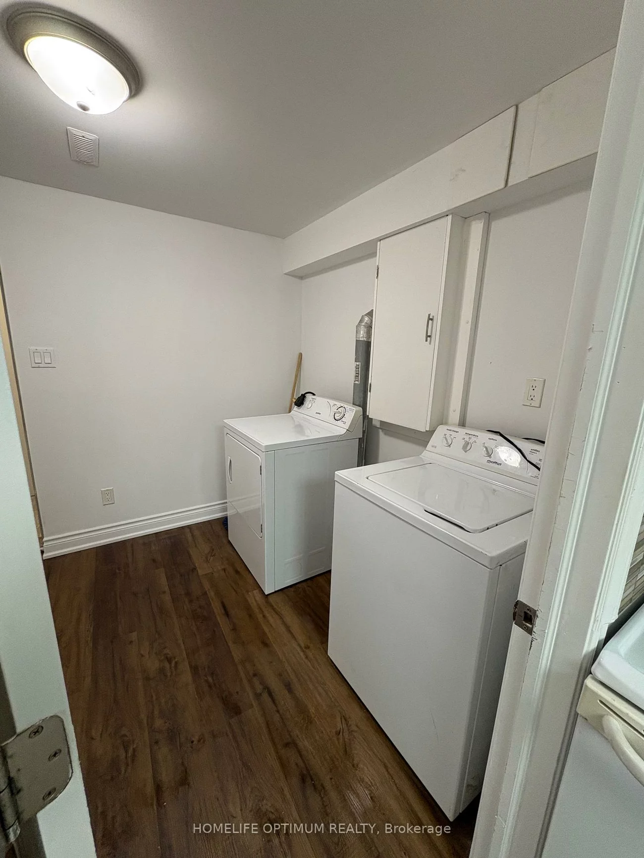 702, Leeder, Huron Heights-Leslie Valley, Newmarket