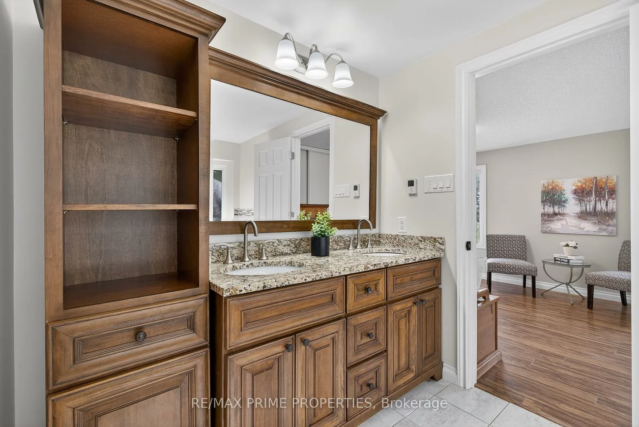 216, Crossland, Glenway Estates, Newmarket
