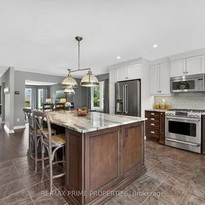 216, Crossland, Glenway Estates, Newmarket