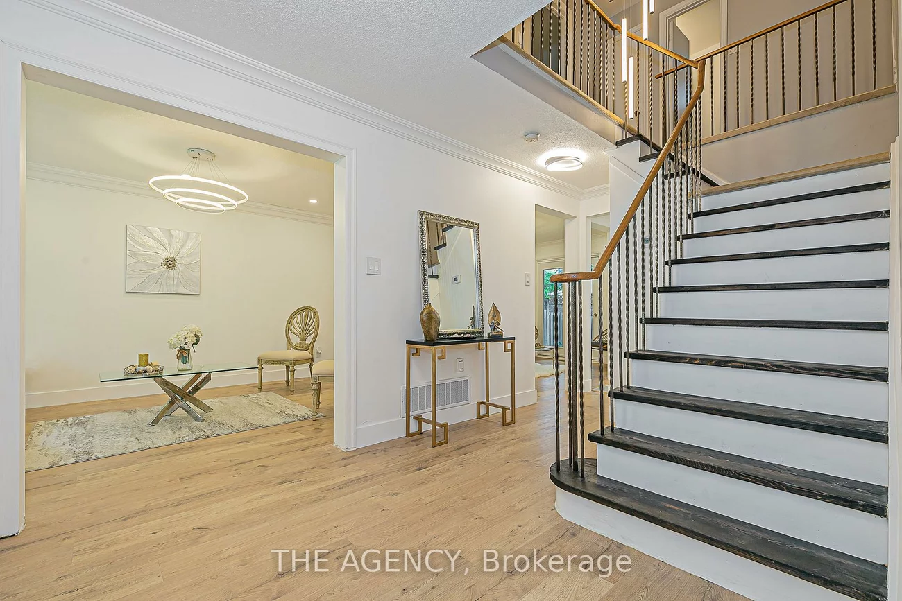 310, Primrose, Bristol-London, Newmarket