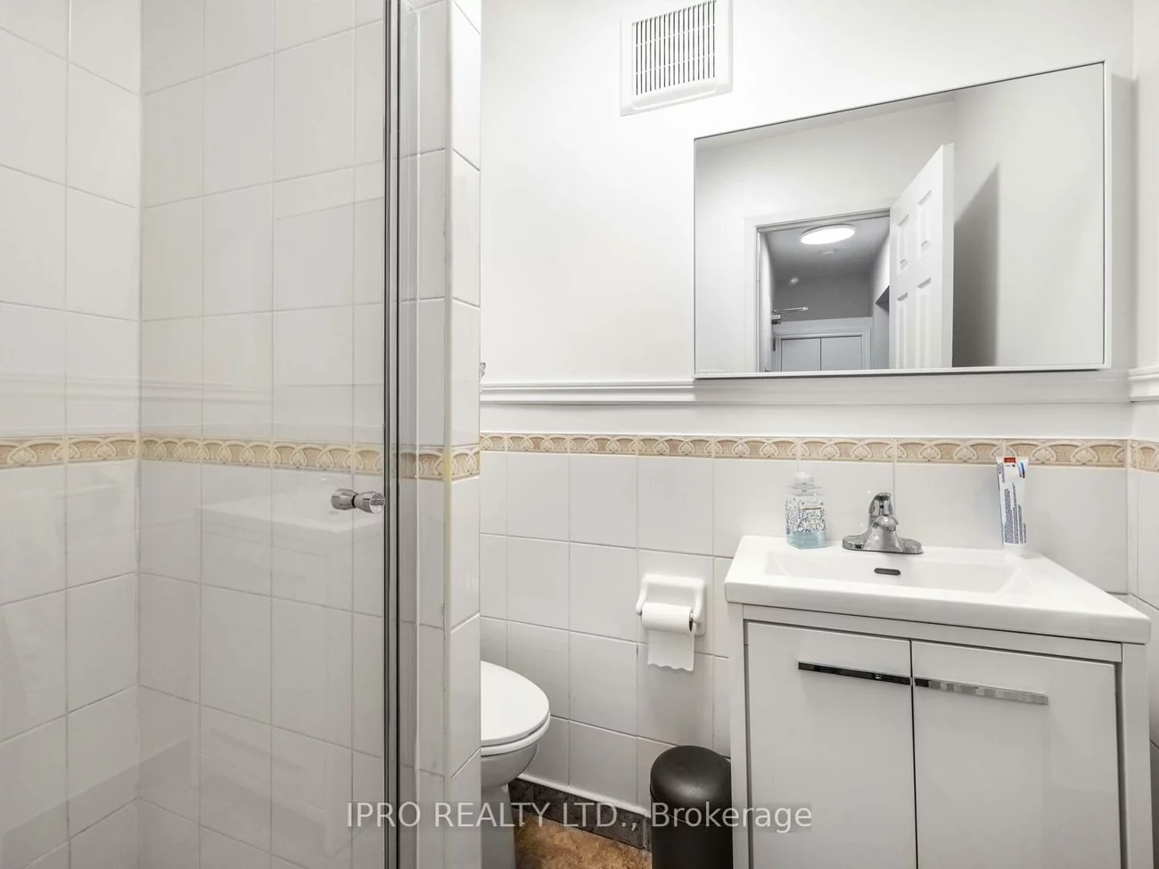 640, Irwin, Huron Heights-Leslie Valley, Newmarket