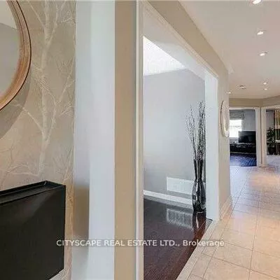 369, Kwapis, Woodland Hill, Newmarket