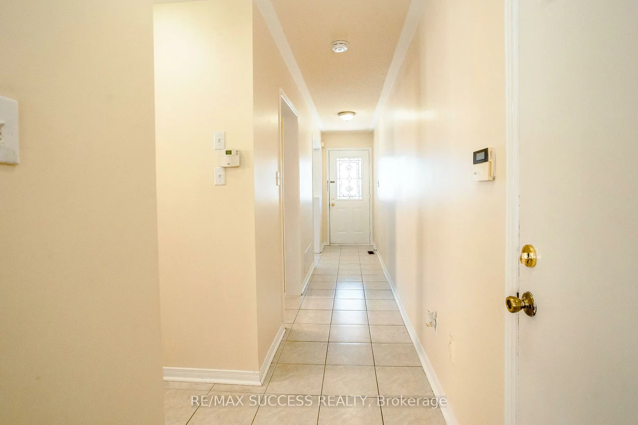 384, Flagstone, Woodland Hill, Newmarket