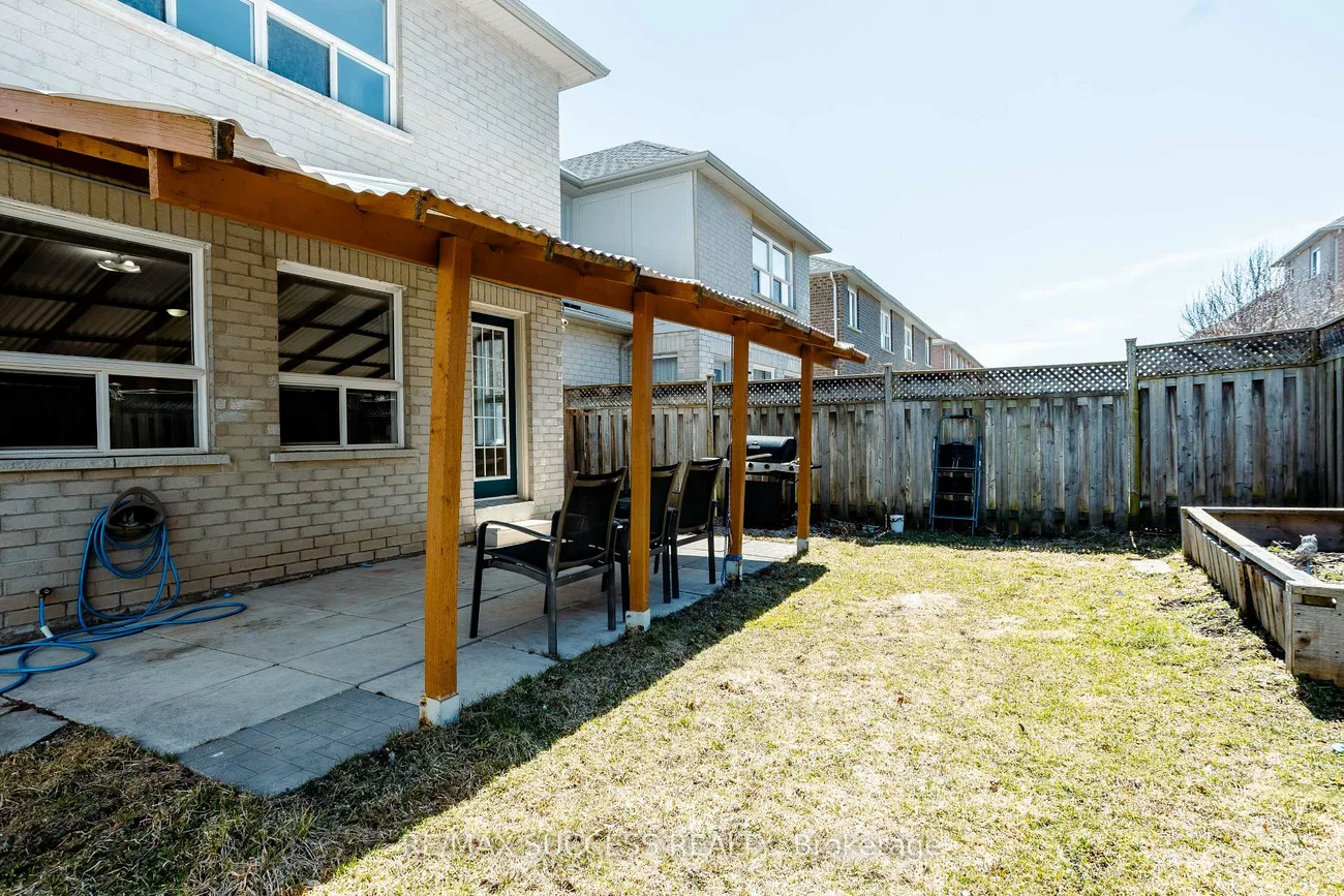 384, Flagstone, Woodland Hill, Newmarket