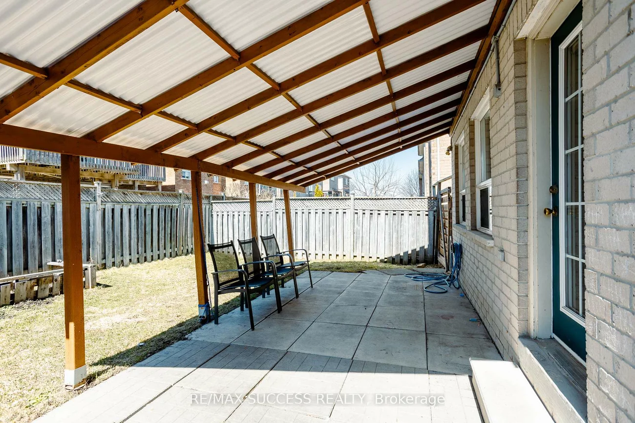 384, Flagstone, Woodland Hill, Newmarket